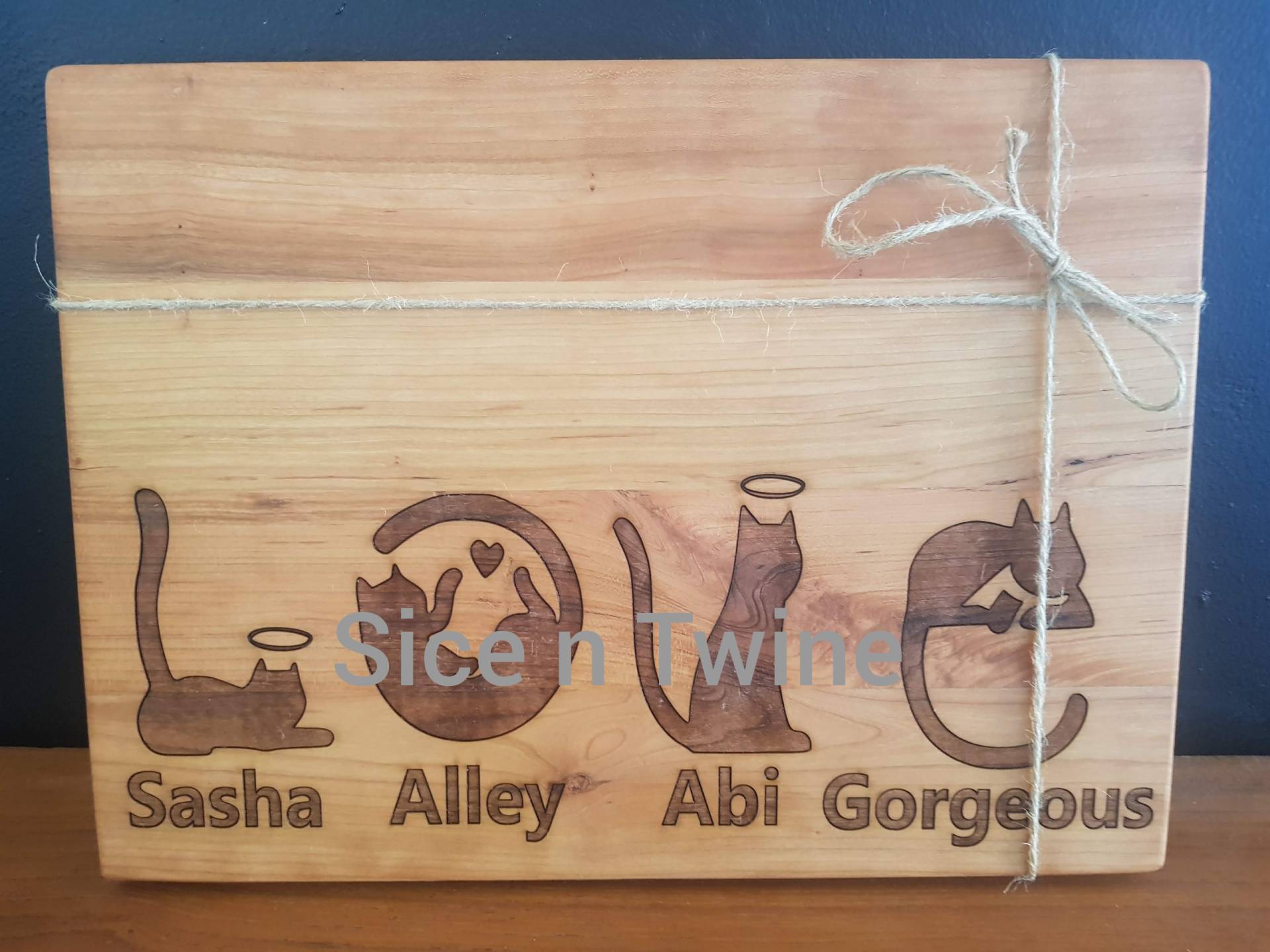 review for spice n twine cheeseboard custom laser cut cheeseboard